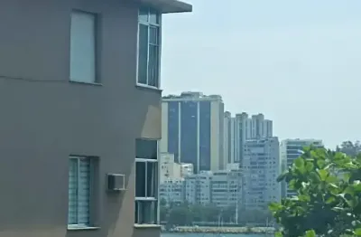 Lindo apartamento 3 quartos (1 suíte) com armários planejados