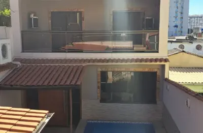 Casa luxo alto padrão 4 quartos (1 suíte com closet) com  piscina