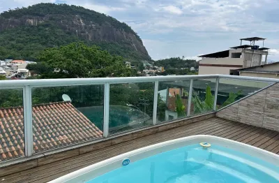 Casa com 3 quartos, piscina, churrasqueira e deck. anil, próximo ao park shopping
