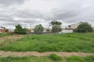 Terreno à venda no Santa Felicidade, Cascavel 