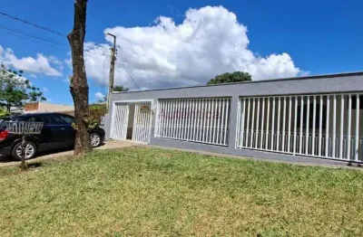 Casa para locação em cascavel, pioneiros catarinenses, 3 dormitórios, 2 banheiros, 2 vagas