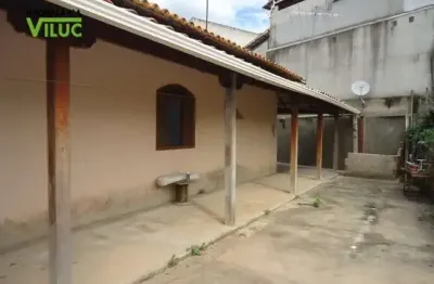 Casa com 3 quartos à venda na dom aristides porto, --, parque xangri-lá, contagem por r$ 580.000