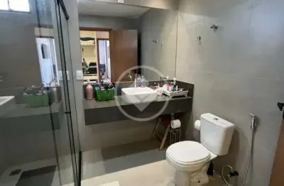 Casa alto padrão | excelente acabamento e localização codigo: 135850