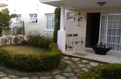 Casa com 2 quartos à venda na Alameda das Samambaias, 620, Piatã, Salvador