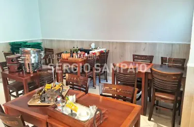 Casa comercial à venda na Rua do Meio, 41, Rio Vermelho, Salvador