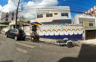 Casa comercial à venda na Rua Professor Alfredo Rocha, 438, Vila Laura, Salvador