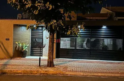 Casa com 3 quartos à venda no Jardim Pacaembu, Londrina 