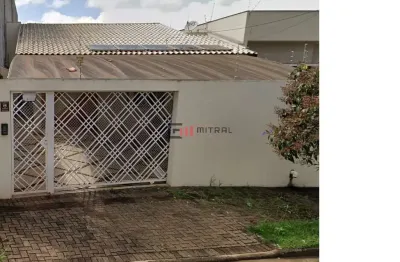 Casa à venda,- r$. 850.000,00,  com piscina, 03 quartos (02 suítes) , 02 vagas de garagem, 401 m2 d