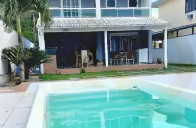 Casa à venda c/4 quartos (suítes)-condomínio reserva do sahy
