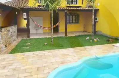 Casa c/piscina mobiliada em condomínio -sahy,mangaratiba-rj