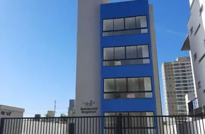 Apartamento para venda em balneário piçarras, itacolomi, 2 dormitórios, 1 suíte, 2 banheiros, 2 vagas