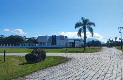 Terreno amplo em condomínio a venda em (pirabeiraba)joinville