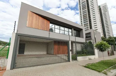 Casa com 3 quartos à venda na Rua Estácio de Sá, 1180, Vila Bosque, Maringá