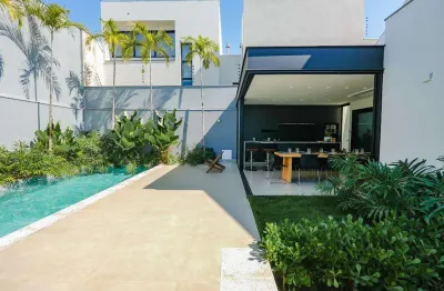 Casa com 4 quartos à venda na Rua Affonso Hernandes Bittencourt, 848, Jardim Cidade Monções, Maringá