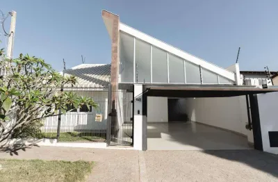 Casa com 4 quartos à venda na Rua das Andorinhas, 153, Jardim Novo Horizonte, Maringá