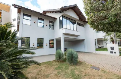 Casa em condomínio fechado com 4 quartos à venda na Avenida Guedner, 948, Zona 08, Maringá