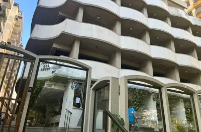 Imóvel para venda possui 70 metros quadrados com 2 quartos em icaraí