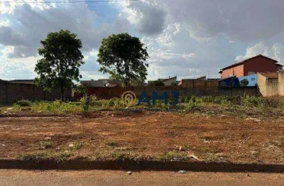 Terreno à venda na Avenida Simon Bolivar, Parque Montreal, Aparecida de Goiânia