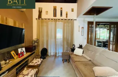 Casa em condomínio fechado à venda 3 suítes mais 2 quartos bairro floresta divisa com anita garibaldi joinville sc