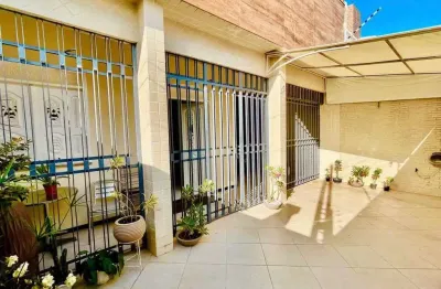 Casa com 4 quartos à venda na Rua João de Souza Leal, 42, Jabotiana, Aracaju