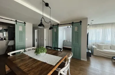 Vendo lindo apartamento com varanda gourmet e 4 quartos, 3 suítes, 3 vagas e lazer