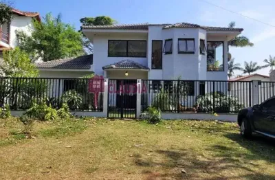 Casa à venda na Rua Antônio Biosca, Jardim das Palmeiras, São Paulo
