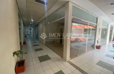 Sala comercial à venda na Avenida dos Lagos, 41, Pedra Branca, Palhoça