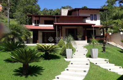 Casa para venda em angelina, centro, 6 dormitórios, 2 suítes, 2 banheiros, 2 vagas