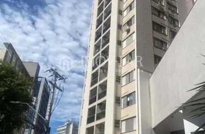 Apartamento para Venda em Florianópolis, Centro, 2 dormitórios, 1 suíte, 1 banheiro, 1 vaga