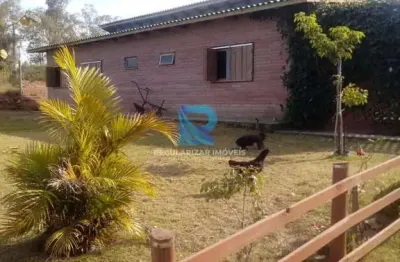 Linda chácara com duas casas a venda no passo de torres/sc.