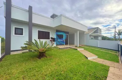 Casa com 3 dormitórios  a 100 metros do mar em bellatorres  -passo de torres/sc