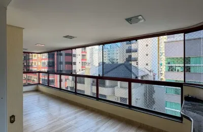 Apartamento perto do shopping russi russi, no coração da meia praia!