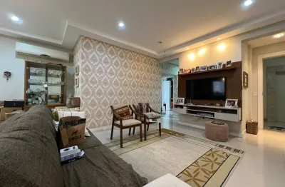 Apartamento com 3 quartos à venda na Rua 248, 375, Meia Praia, Itapema