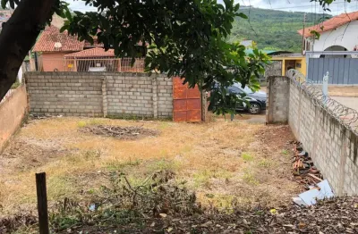 Terreno à venda na Rua Principal, Centro, Ouro Branco