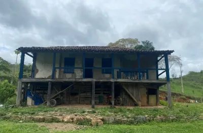 Fazenda à venda na Praça da Piedade, Zona Rural, Rio Espera