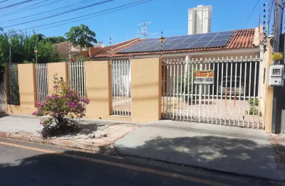Casa com 3 quartos para alugar no Jardim das Américas, Cuiabá 