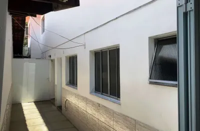 Casa com 1 quarto para alugar na Rua Gomes Pedrosa, 136, Cidade Dutra, São Paulo