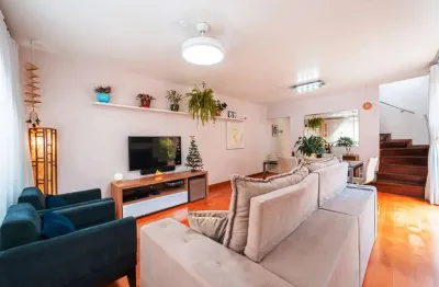 Sobrado para venda em Jardim Prudência com 3 quartos, sendo 1 suíte , 140m²