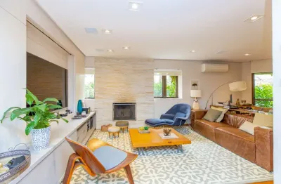 Apartamento para venda em Itaim Bibi com 3 quartos, sendo 3 suítes , 218m²