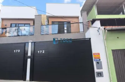 Casa duplex à venda no bairro São Pedro - Juiz de Fora | 3 quartos | 142 m²
