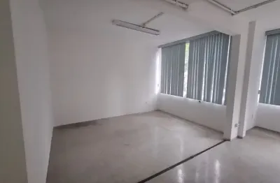 Sala comercial com 3 salas para alugar na Rua Luís Coelho, 308, Consolação, São Paulo