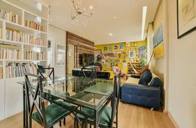 Apartamento 2/4 amplo com 2  vagas de garagem na espirito santo