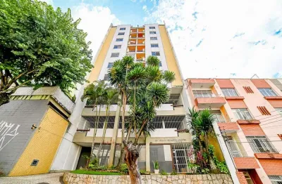 Cobertura exclusiva com vista livre, piscina e churrasqueira no centro de juiz de fora