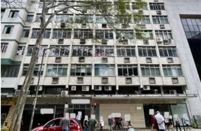Sala comercial à venda no Centro, Juiz de Fora 
