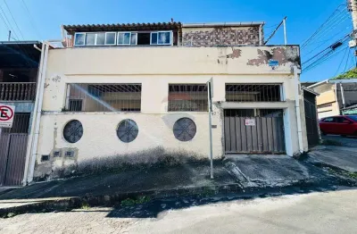 Casa com 2 quartos à venda na Rua Guimarães Rosa, 193, Cidade do Sol, Juiz de Fora