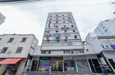 Sala comercial de 38 m² à venda no centro de juiz de fora