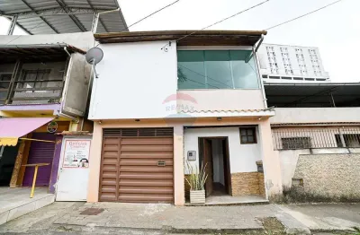 Casa com 4 quartos à venda na Rua das Esmeraldas, 385, Marilândia, Juiz de Fora