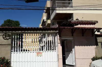 Apartamento com 2 quartos para alugar na Rua Humberto de Campos, 273, Maria da Luz, Nova Iguaçu