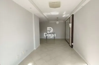 Apartamento na agronômica, 3 dormitórios, sendo 1 suite - florianópolis/sc