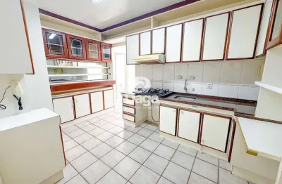 Apartamento no centro - 2 dormitorios, sendo 1 suite - florianópolis/sc